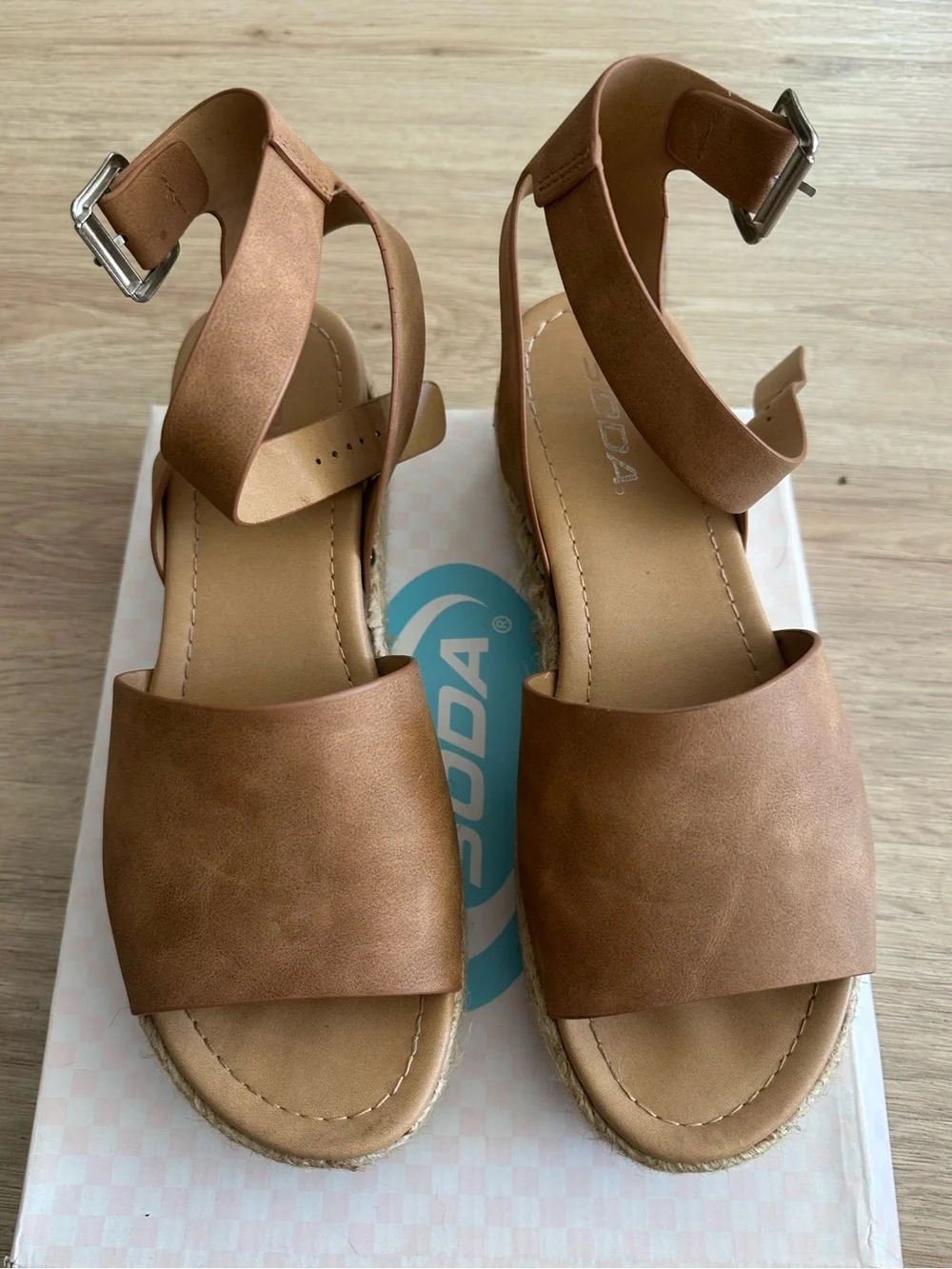 🔸Soda Ankle-Strap Espadrille Platform Sandal